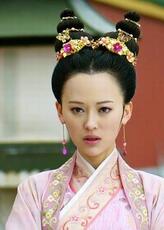 凌七巧
