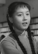 小辫子姑娘