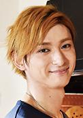 太田俊辅