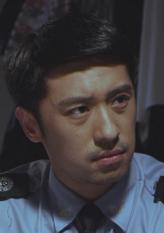 李龙