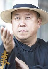 杨伟
