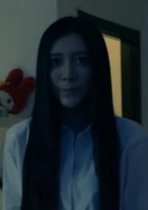 小依