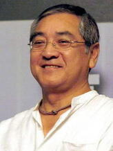 柳万遥